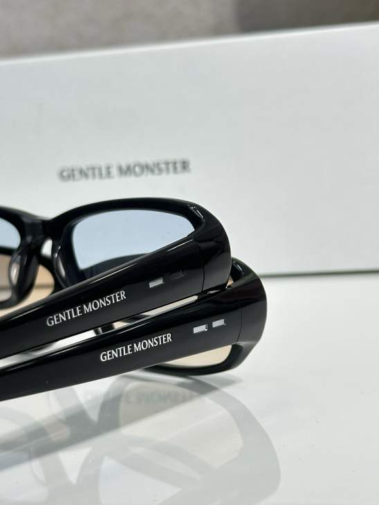Picture of Gentle Monster Sunglasses _SKUfw77797153fw